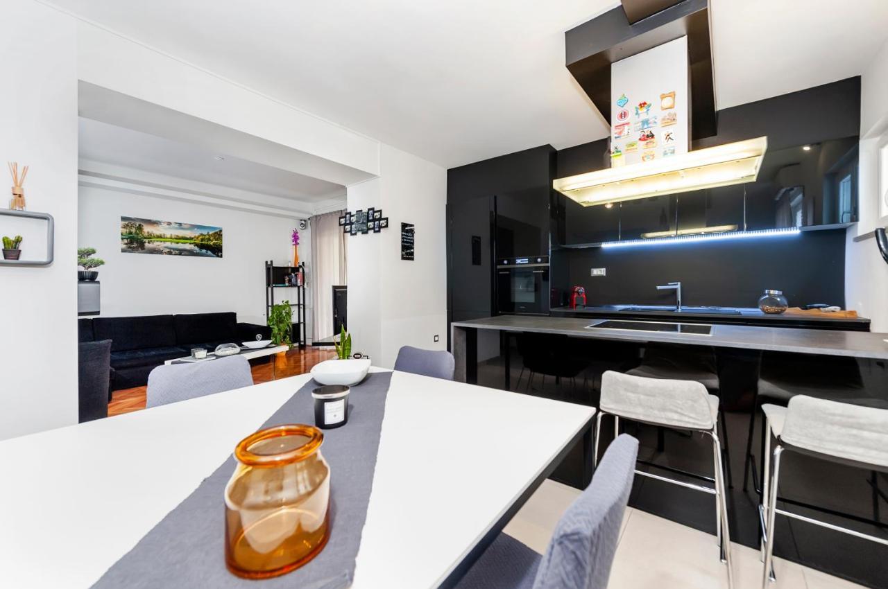 Apartment Cave Rovinj Zewnętrze zdjęcie